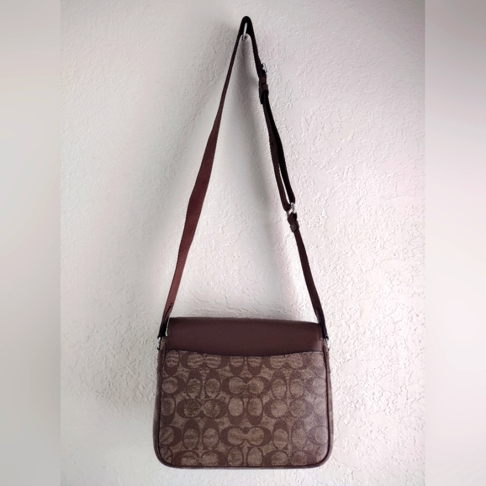 COACH Signature Pace Bag CR131 Khaki NOT FOR SALE - Picture 12 of 17